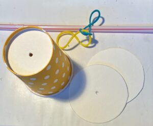 トコトコ走るカーの材料の画像です